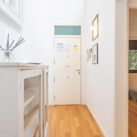 My Space Charming In The Heart Of Gracia