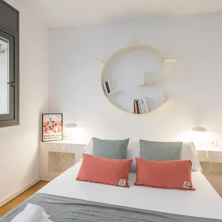 Apartment My Space Charming In The Heart Of Gracia *